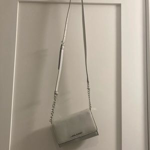Michael Kors wallet on chain in pristine condition